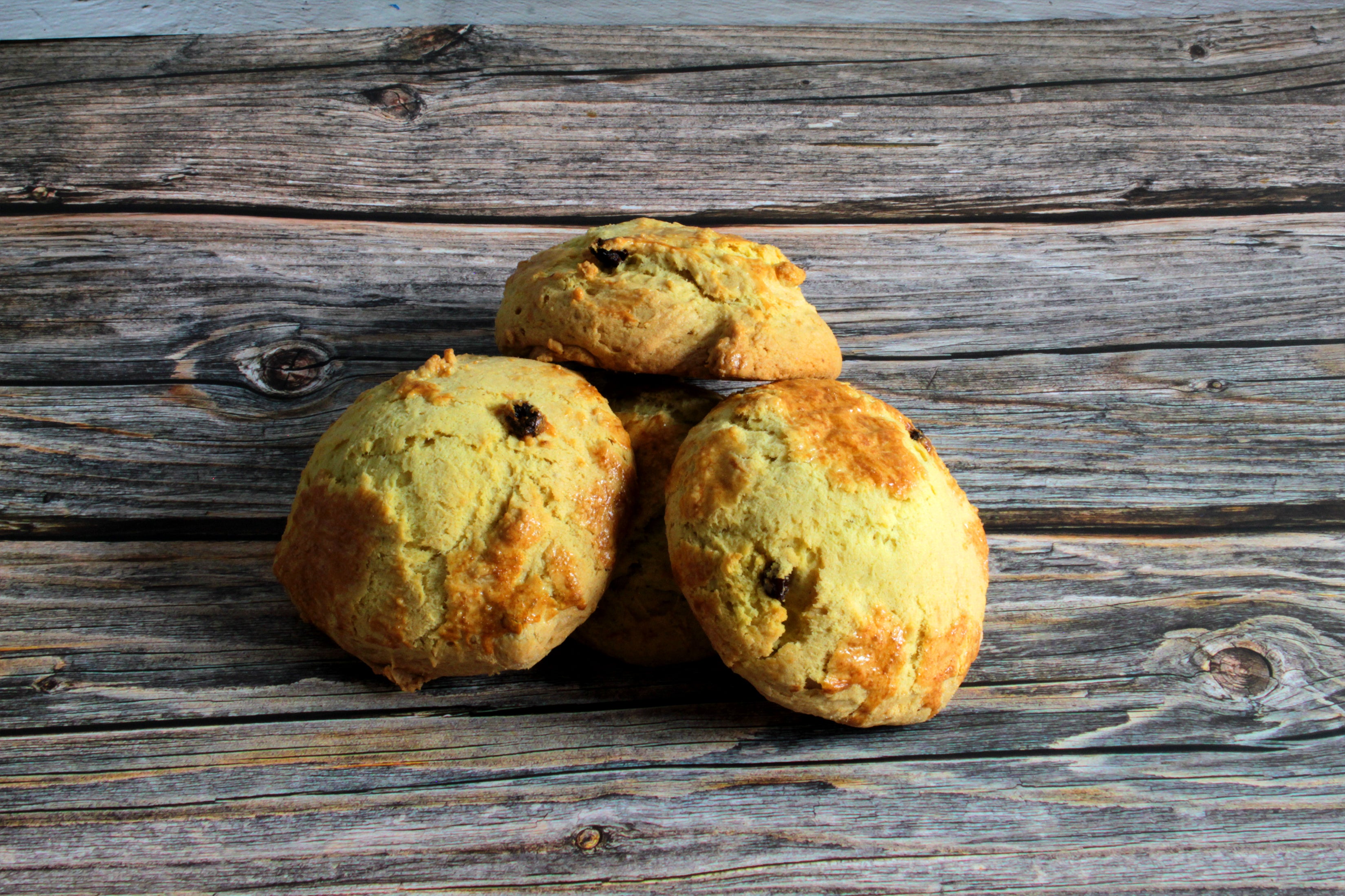 Half Dozen Baked Guayaba
