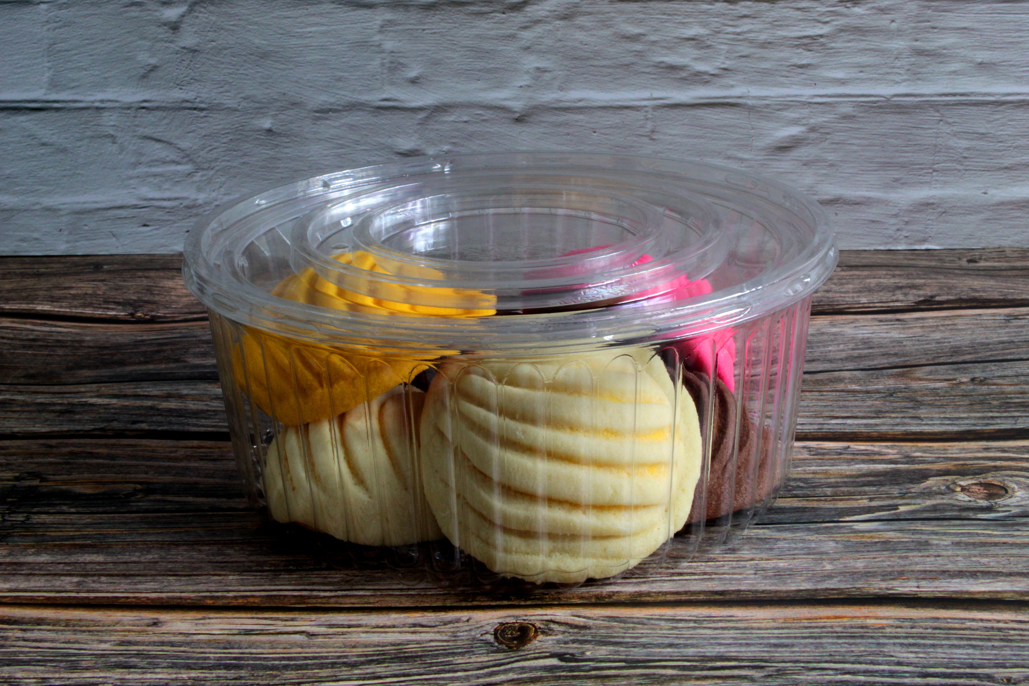 Half Dozen Baked Conchas - Variety Pack