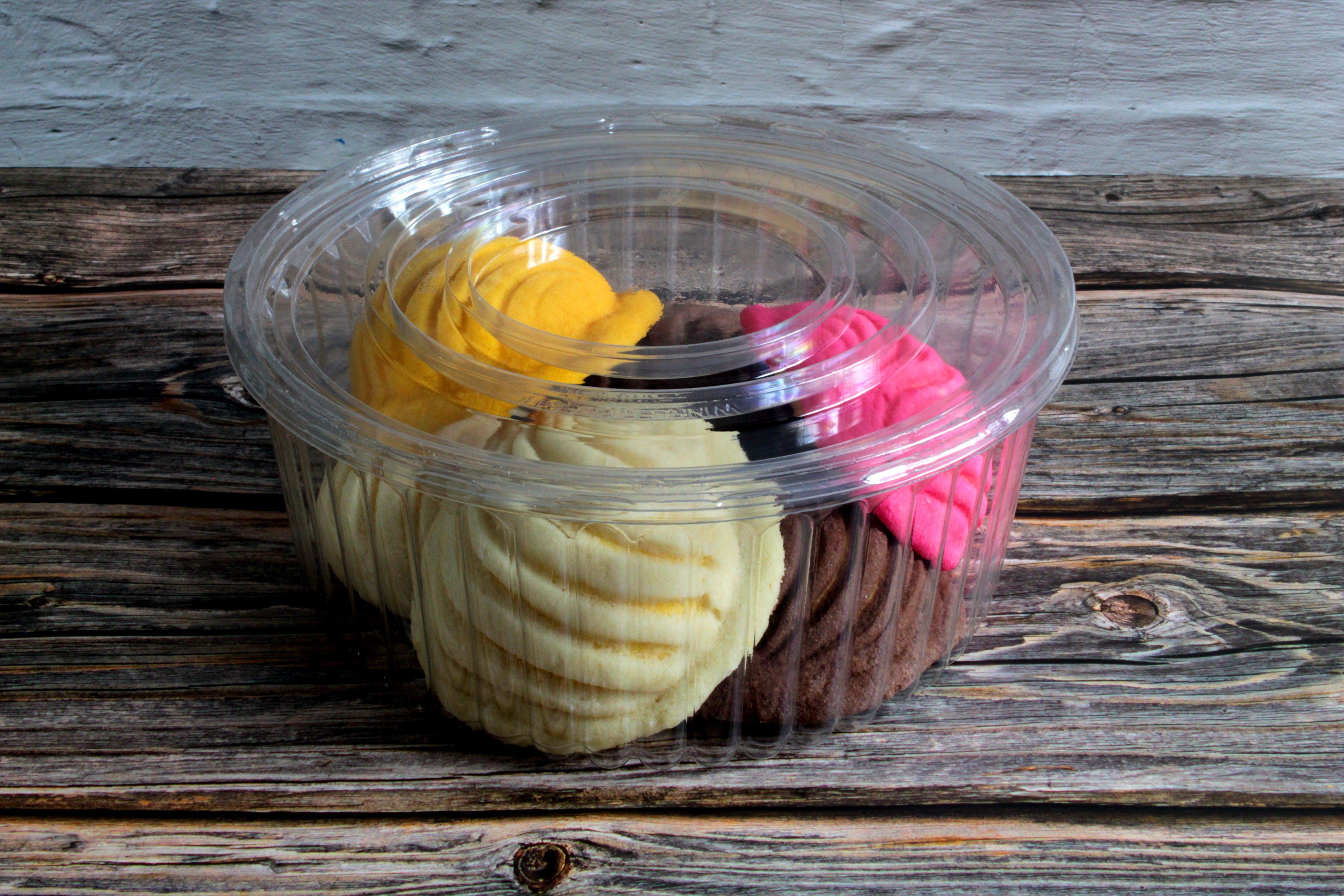 conchas mexican bread, mexican pandulce, pan dulce, sweet bread